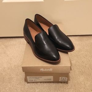 NWT! Madewell Frances Loafer, black leather, size 5.5